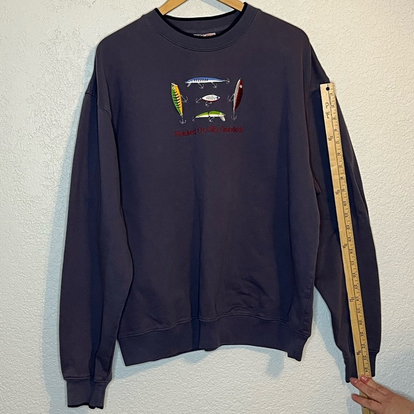 Vintage Hooked on my grandkids embroidered sweatshirt Grandpa 90’s Embroidered