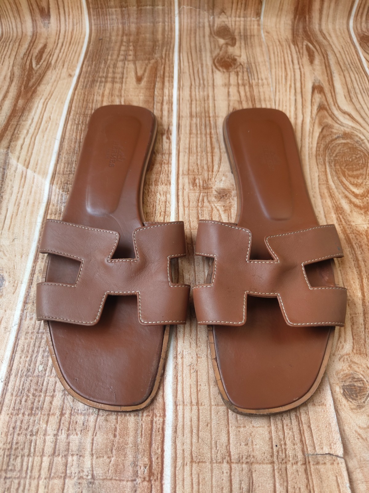 HERMES Oran Women’s Brown Leather Sandal Flats EU 40.5 / US 10.5