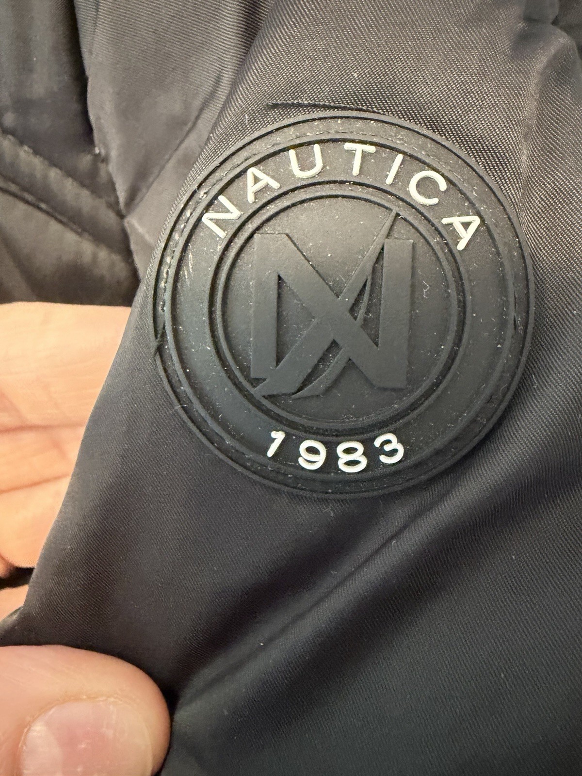 Nautica 1983 Women’s Black Puffer Jacket Medium Hooded Faux Fur Trim Full Zip