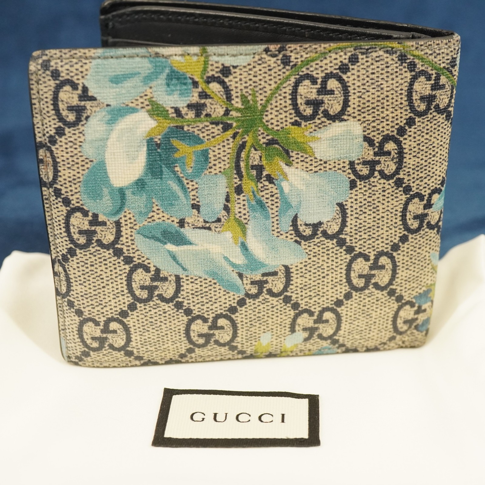 Gucci Supreme Coated Canvas Monogram Blue Blooms Bifold Wallet w COA