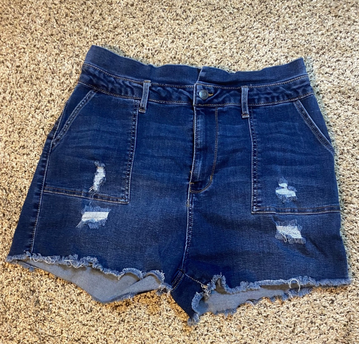 Refuge Denim Women’s Size 15 Dark Wash Distressed Tie Belt Jean Shorts