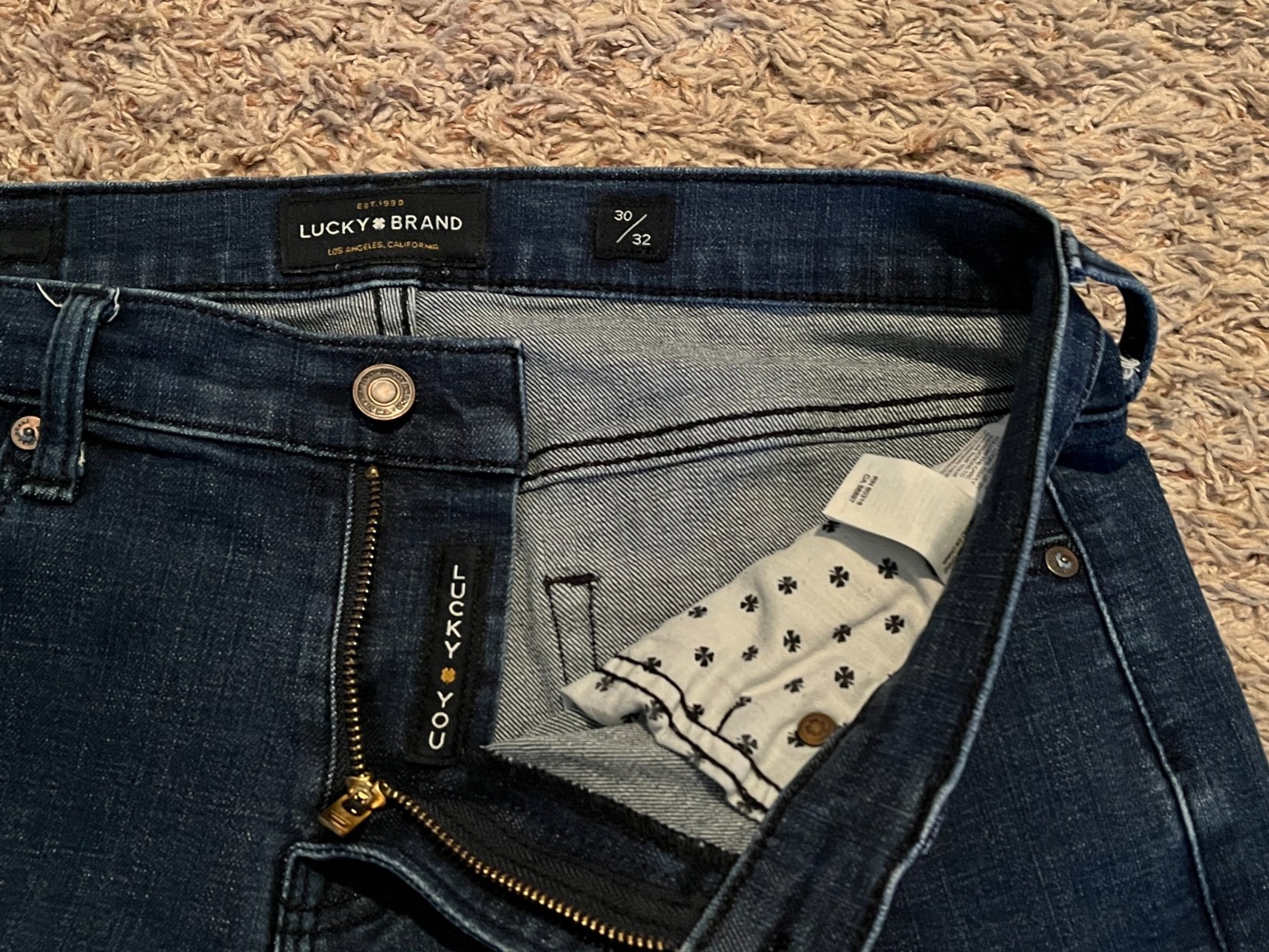 EUC Lucky Brand Jeans – 110 Skinny – Men’s tag=30×32 (MEASURED=31×32)