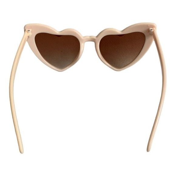 Heart Shaped Sunglasses Cute Fashion Eyewear with Pouch New