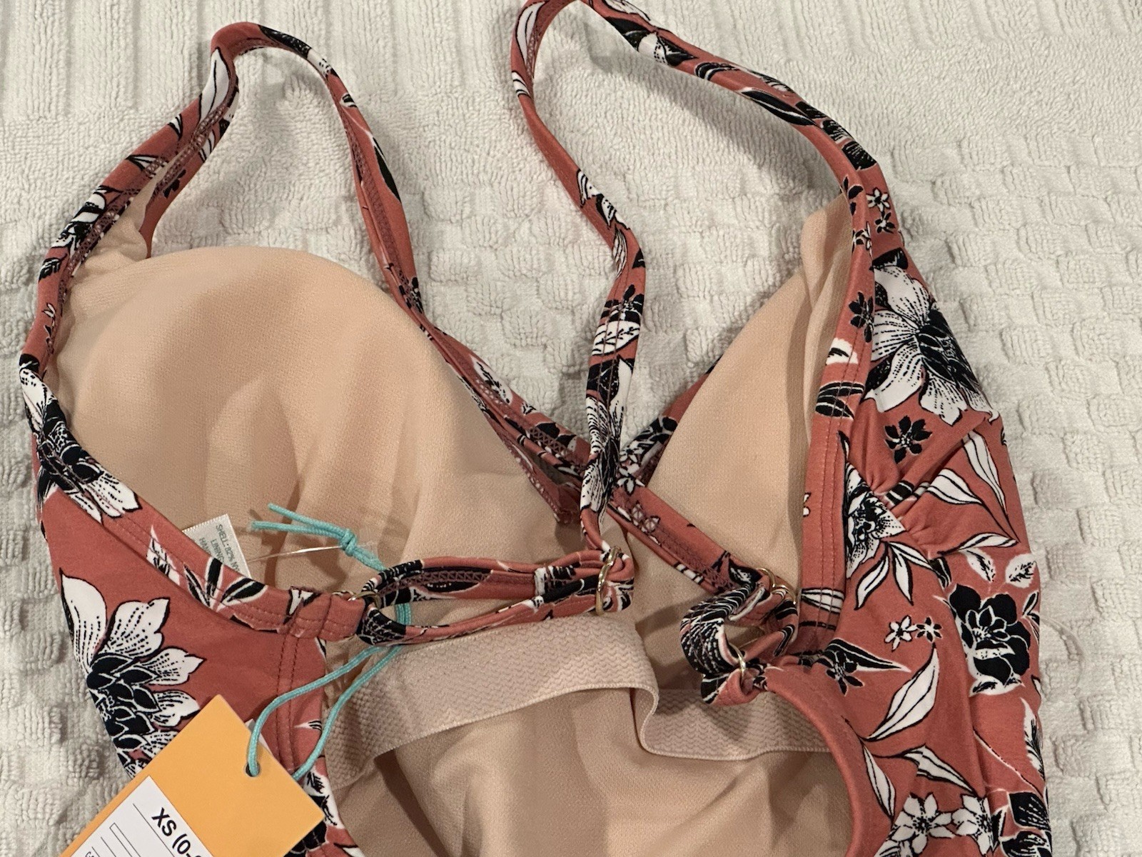 One Piece Womens 0-2-X-Small Floral Print Swimsuit by Kona Sol-NEW WITH TAGS!