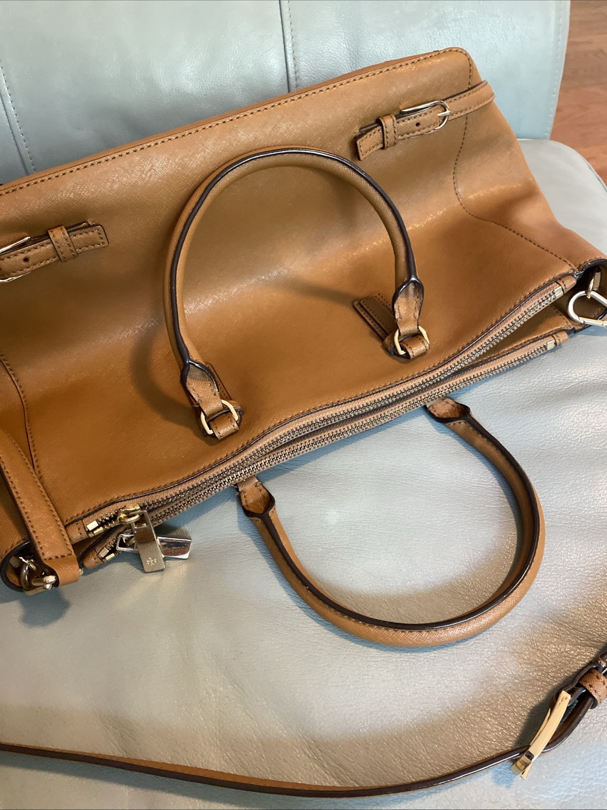 Tory Burch Robinson Tigers Eye Tan/Brown Saffiano Leather Handbag Satchel Nice