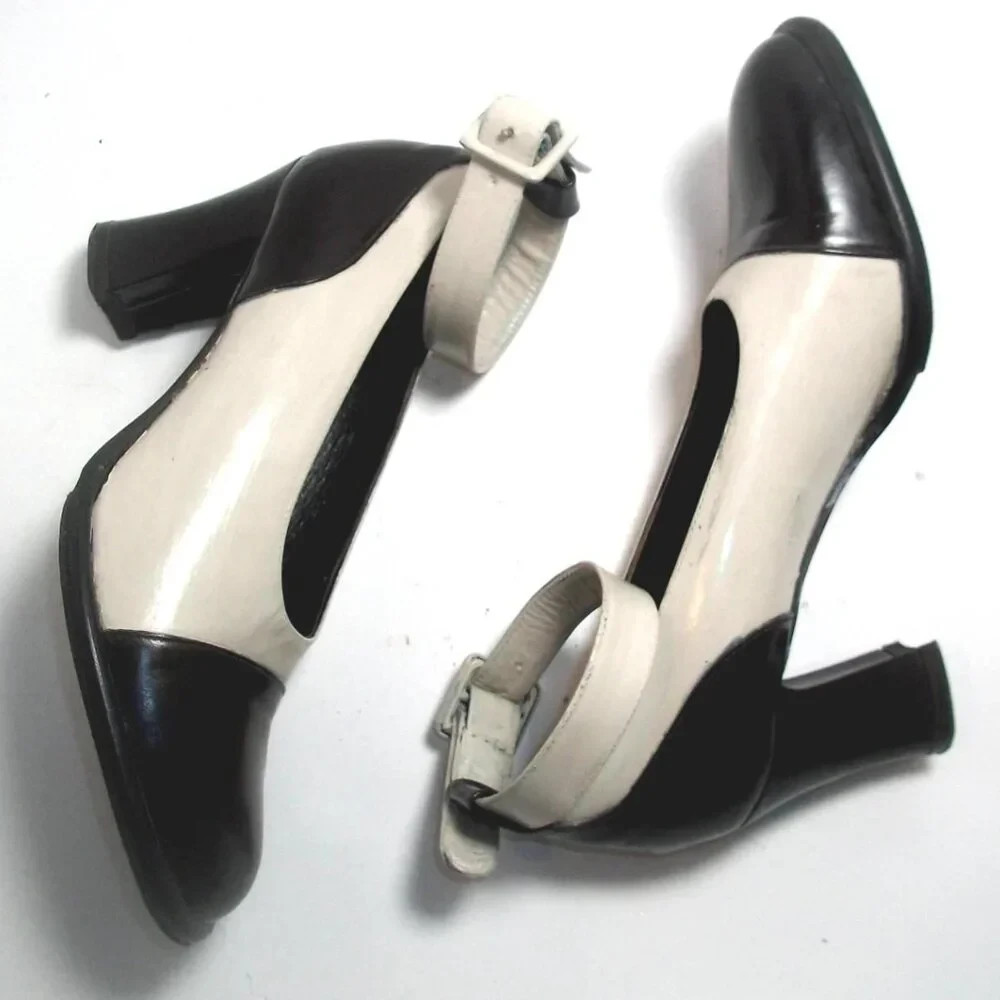 Vtg 90’s Black & Cream Chunky Cap-Toe Ankle Strap Pumps Made in Italy 9M 39M