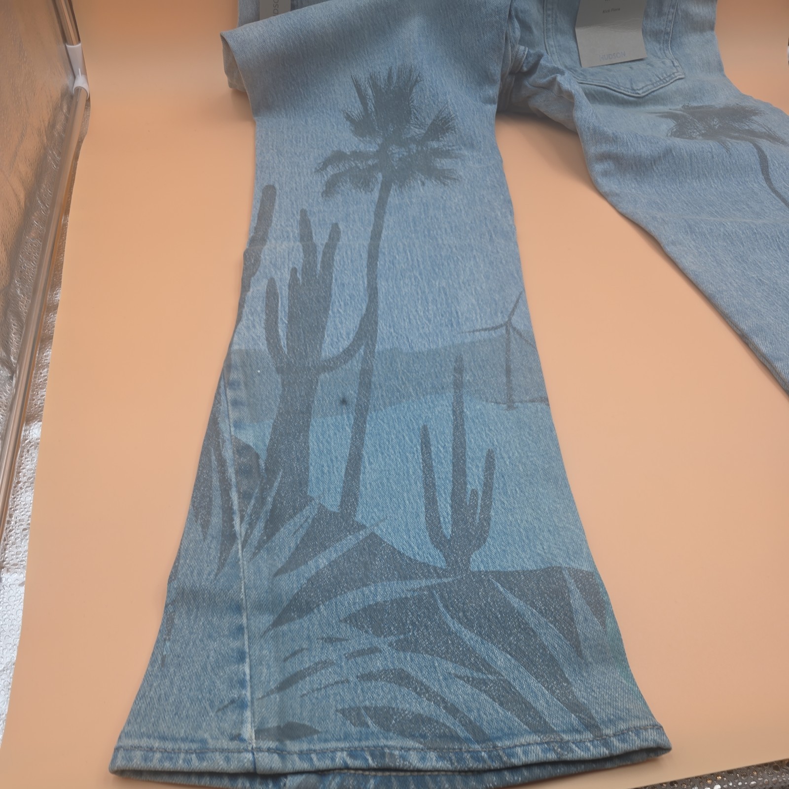 NWT Hudson Walker Spring Break Laser Print Kick Flare Jeans Men’s 34 MSRP $295