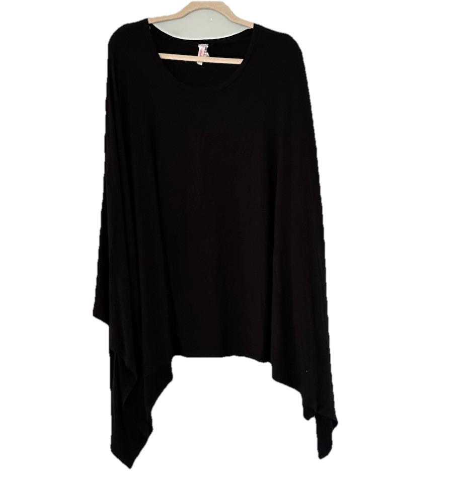 Got Style USA Poncho Batwing Black Scoop Neck Rayon Women One Size Lagenlook