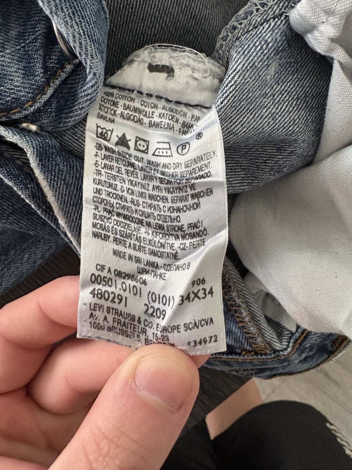 Vintage Levi’s 501 Jeans 34×34 Made in Sri Lanka – Distressed Repair Project
