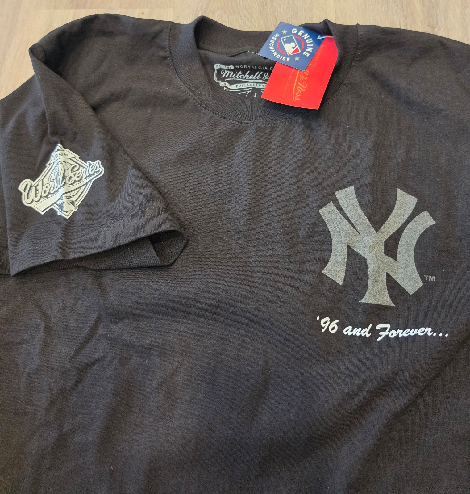 Jay-Z Reasonable Doubt Yankees Tee Size L or XL Mitchell & Ness Authentic NWT