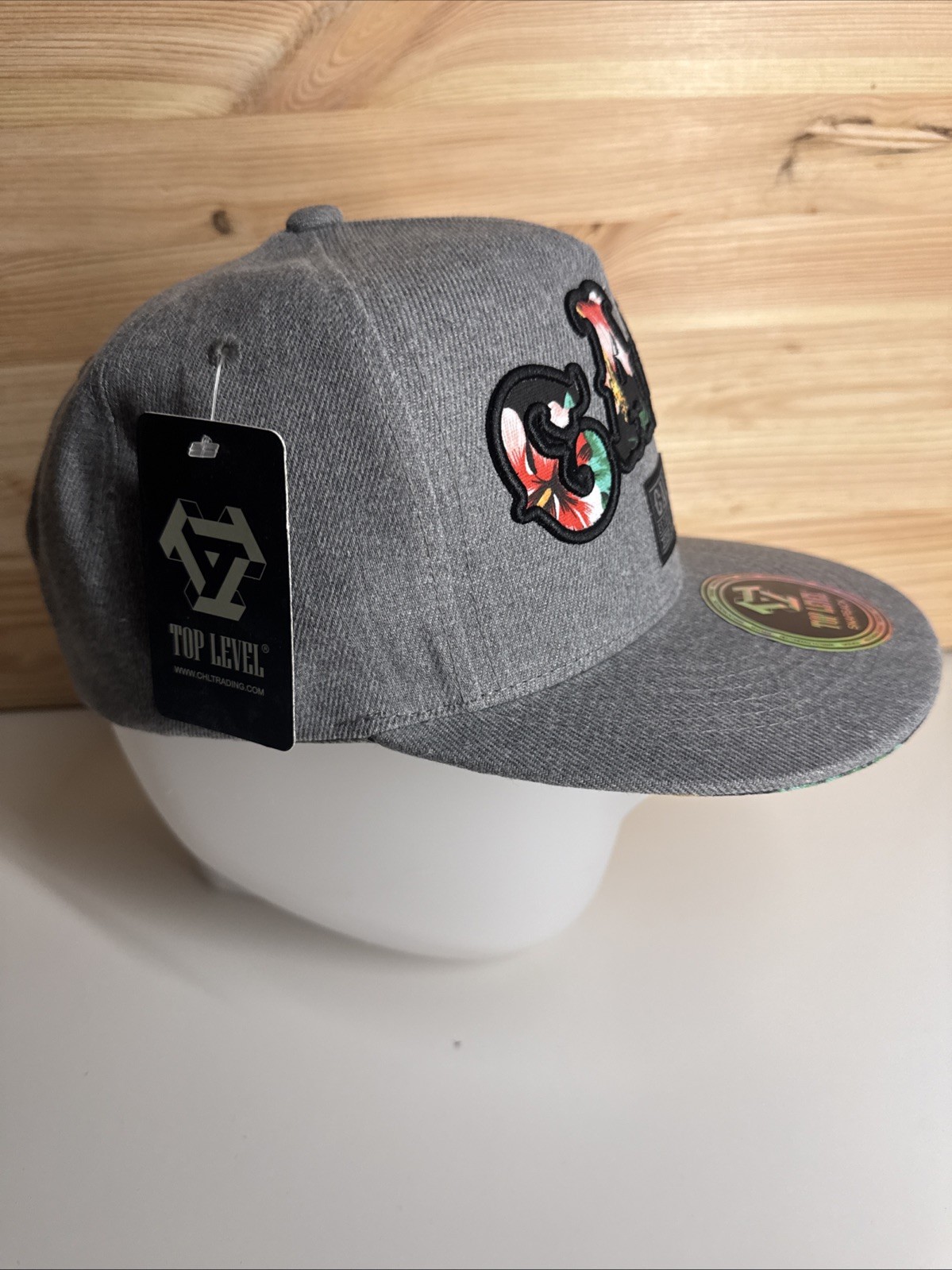 Top Level Limited Edition Cali Hat, SnapBack (Brand New DS)