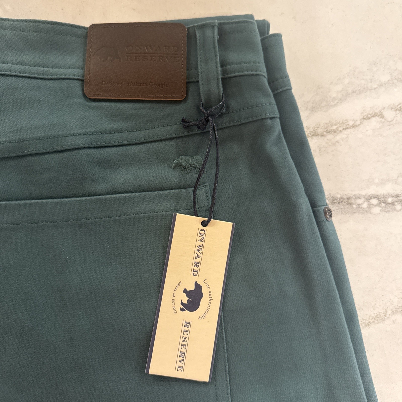 New with Tags Onward Reserve Men’s Green Classic Five Pocket Pants