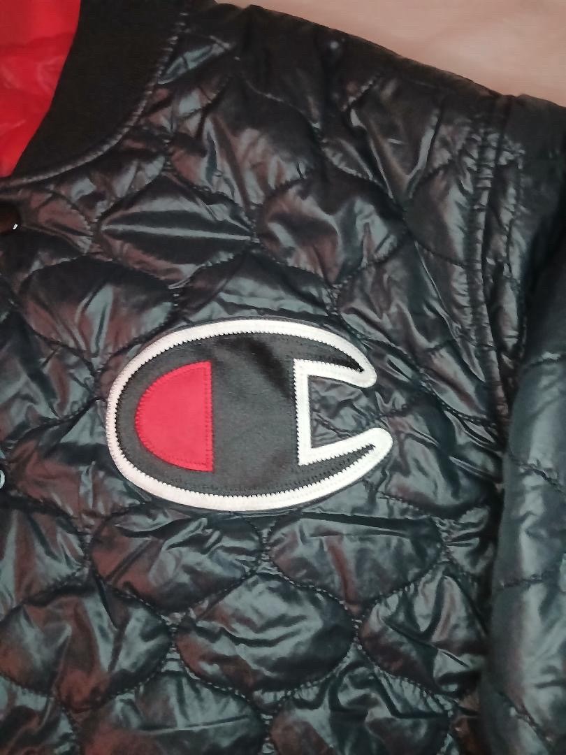Champion Reversible Quilted Bomber Jacket Red Black Men’s Snap Closure Logo