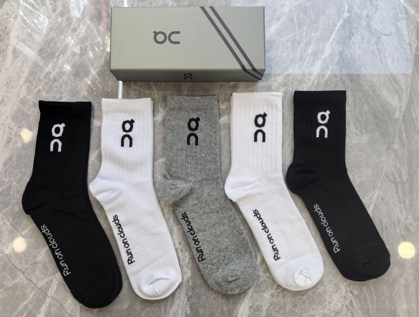 5 Pairs On Cloud Socks Half-Calf Size Medium Unisex