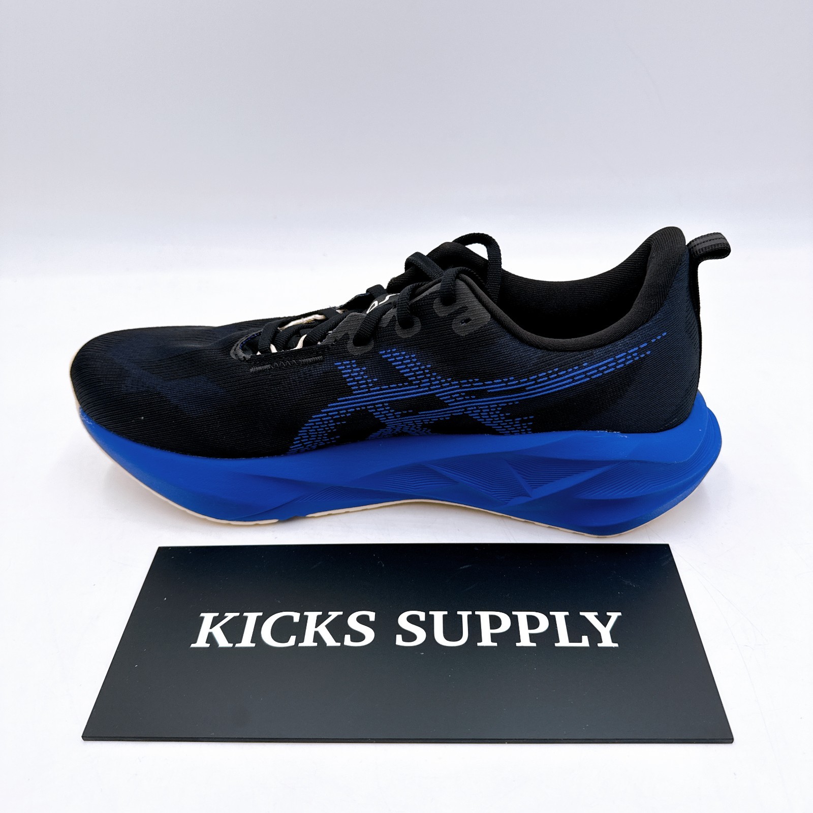 ASICS Novablast 5 Cobalt Burst 1011B974 004 Men’s Running Shoes US 6.5-11