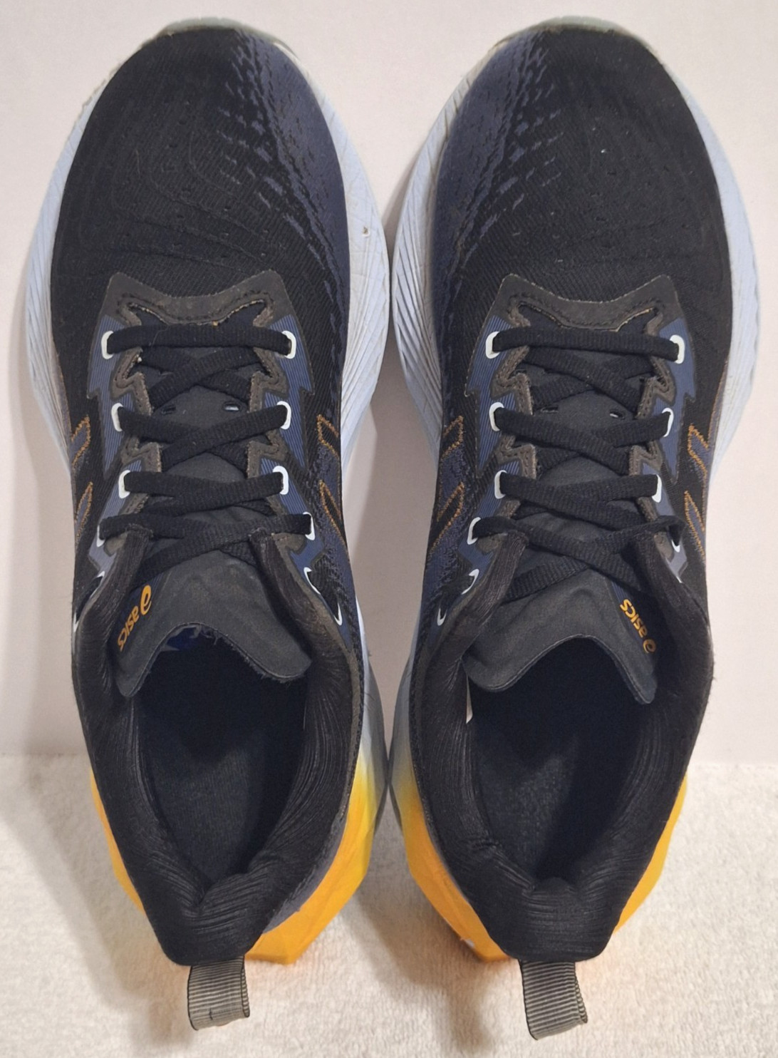 ASICS Novablast 4 Black Thunder Blue Running Shoes 1011B693 Men’s Size 9