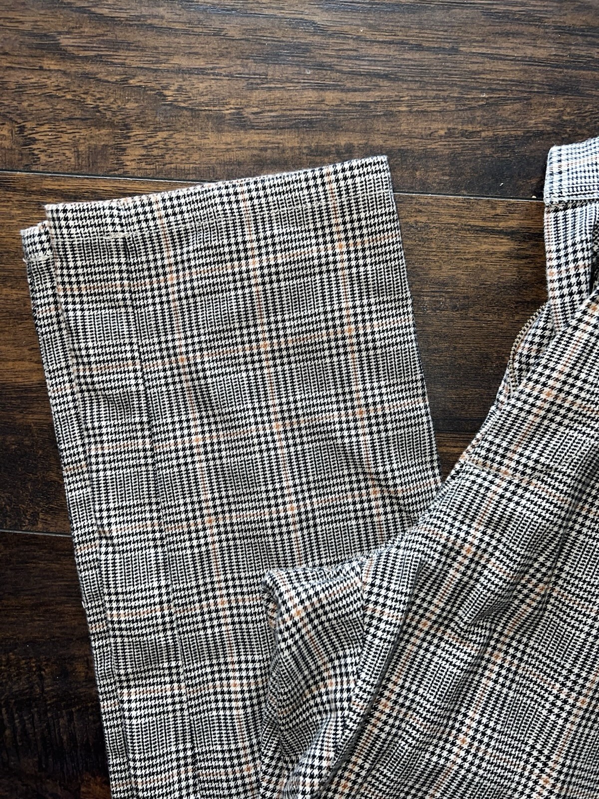 Old Navy Slim Built-in Flex Textured Ultimate Pants Brown Plaid, 32×34