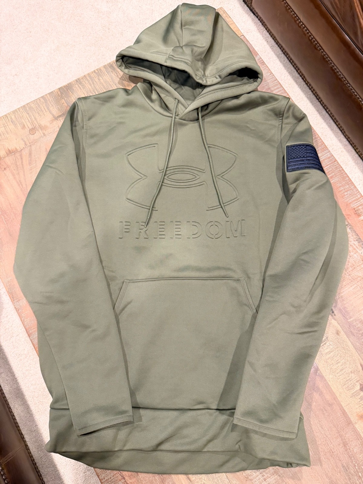 NEW Under Armour Men’s UA Freedom Emboss Hoodie Marine OD Green 1368585 390 NWT