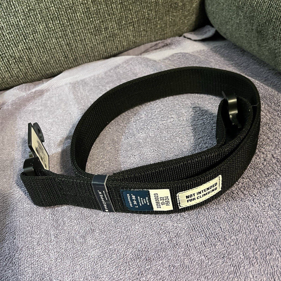 Propper Black Military Web Belt Mens L 36-38 Adjustable 1.5in Metal Buckle