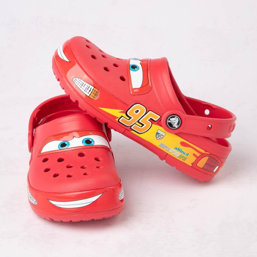 Crocs Lightning McQueen Kids Clog Red Light-Up Classic Slip-On Sandals