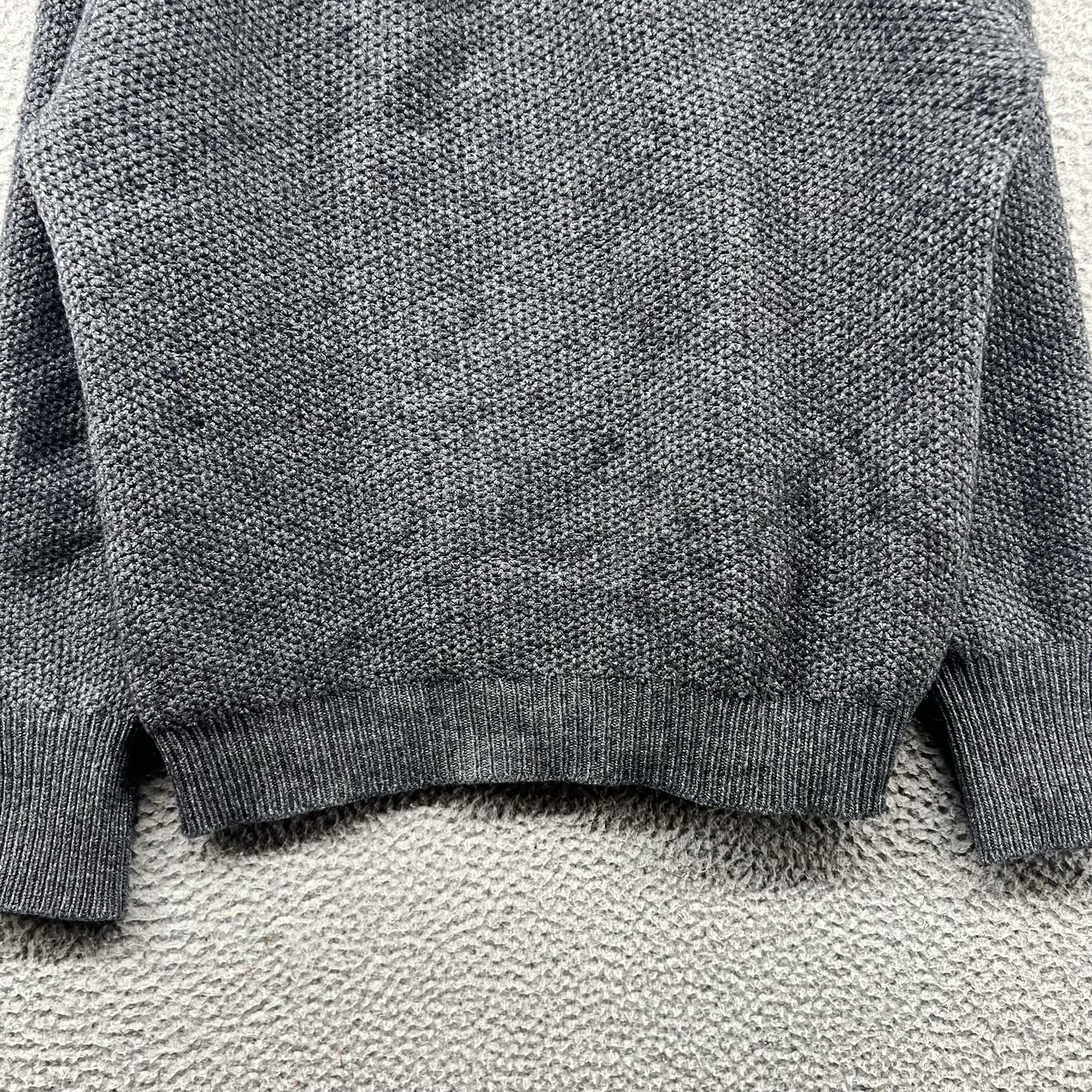 Cross Creek 100% Camel Hair Sweater Mens Medium Grey Knit Sweatshirt Wool Adult