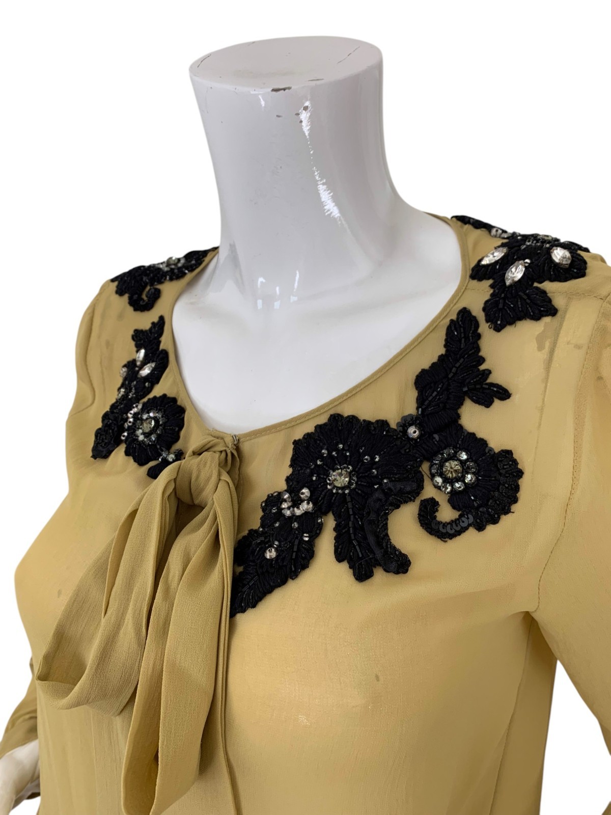 Robert Rodriguez Blouse Embellished Beaded Chiffon Tie Neck Top Size Small