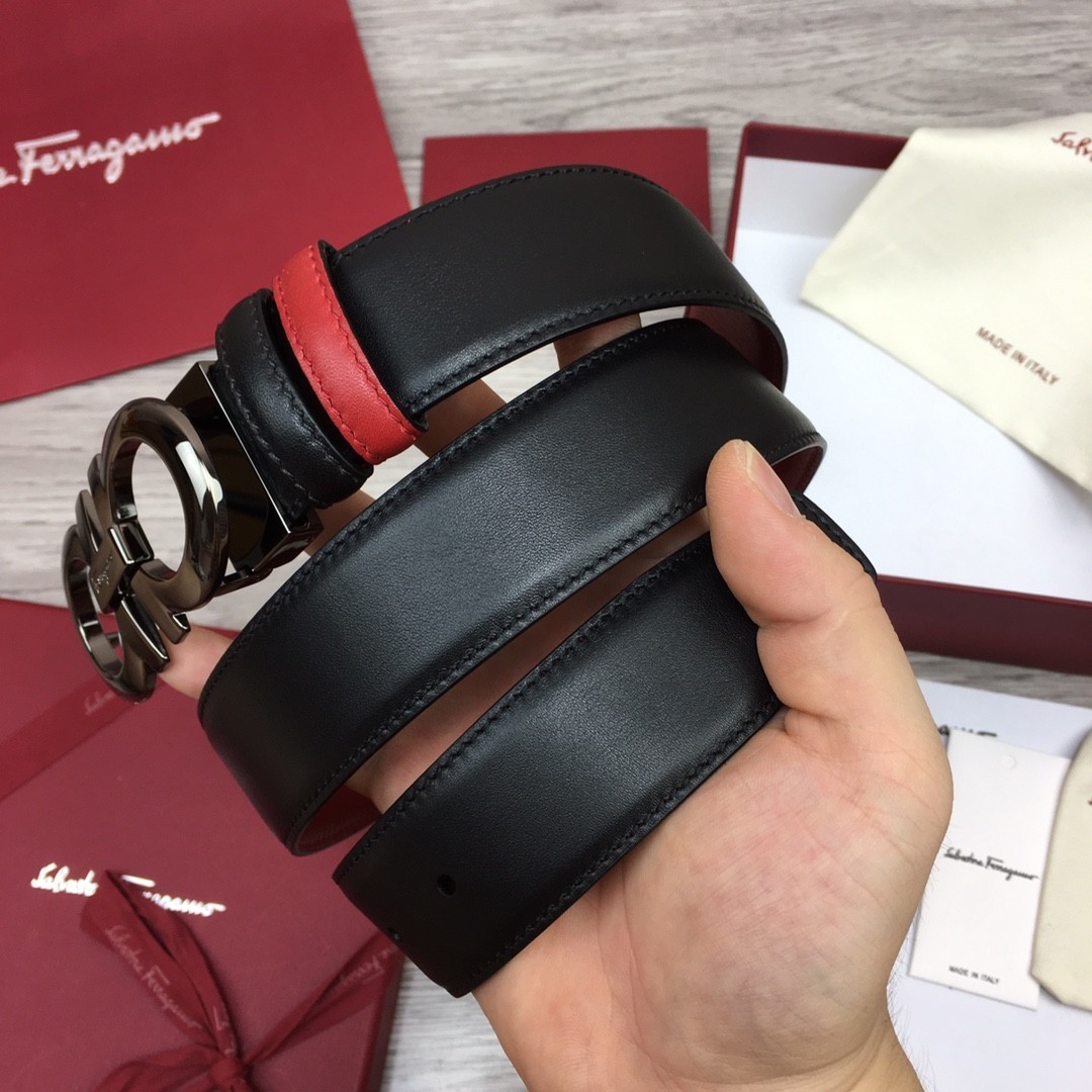 Authentic FERRAGAMO belt for sale NEW