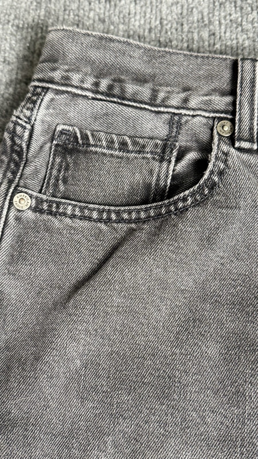 American Eagle Outfitters Stretch Mom Jeans Gray 8