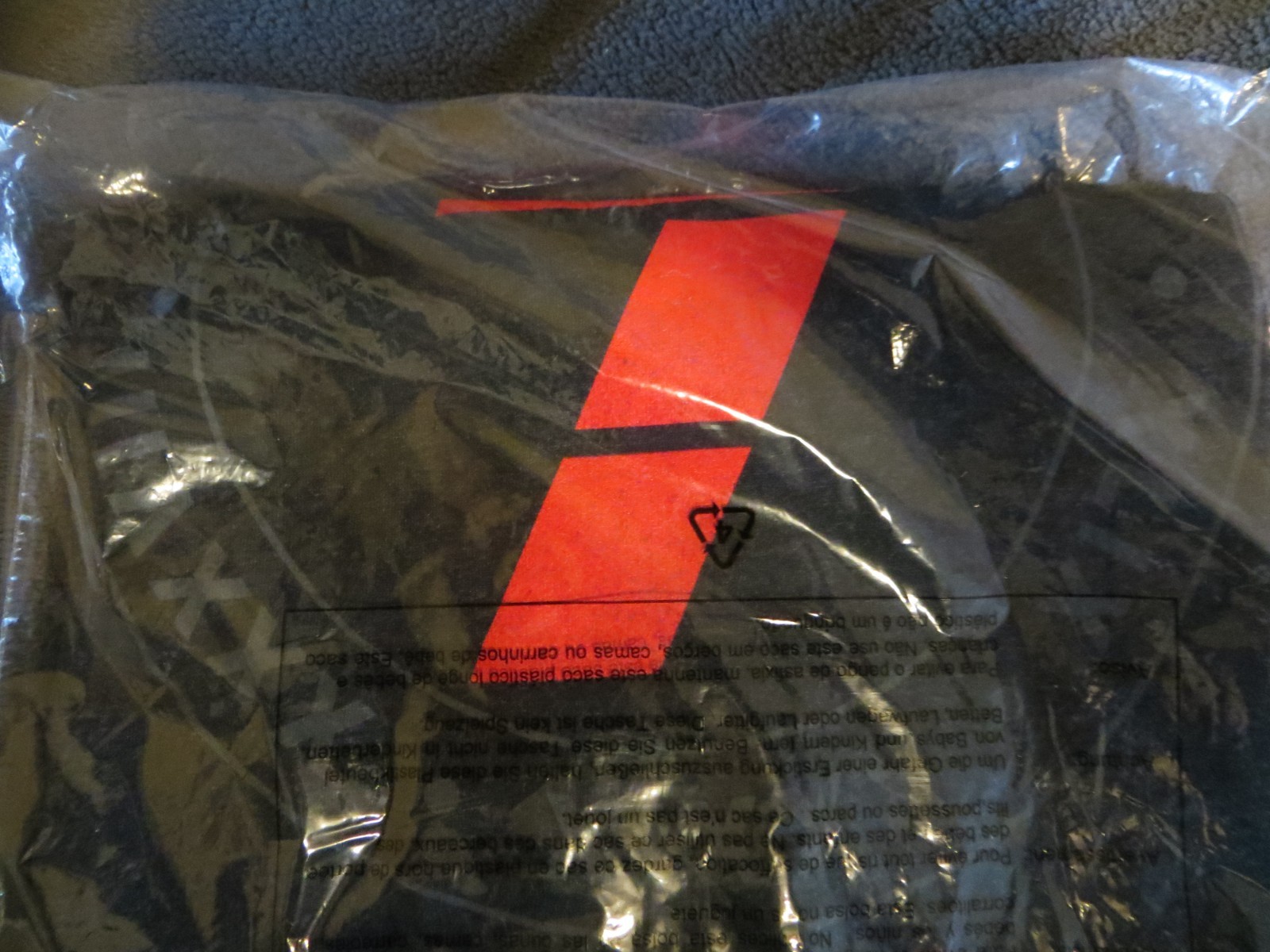 NIB TB12 ‘7 Rings’ Black T-shirt, men’s size XL