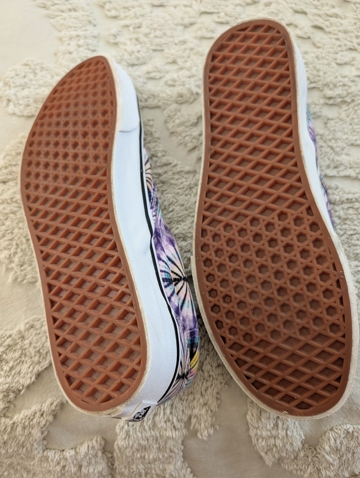 Vans New Age Purple Men’s Slip Ons – Size 10 (EU 43)