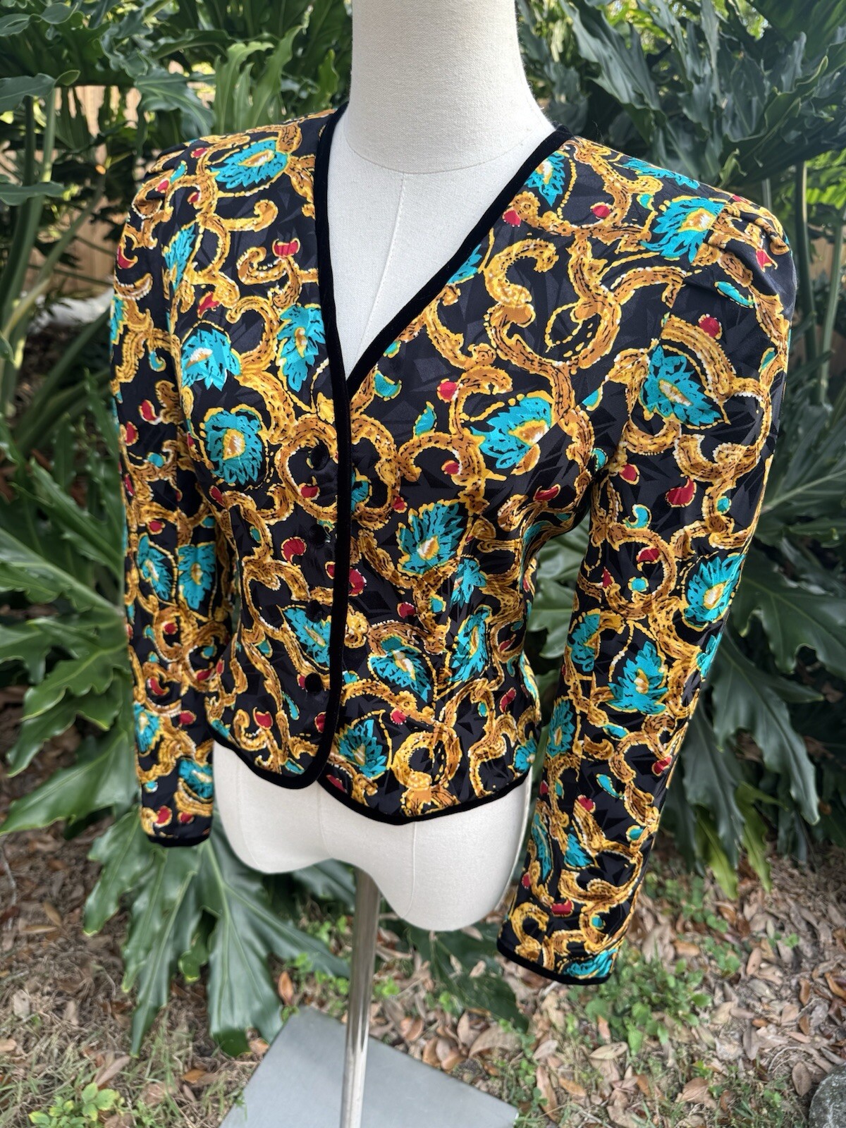 Maggy London 100% Silk Colorfull Retro Uniform Size 4 Cropped Puffed Shoulder