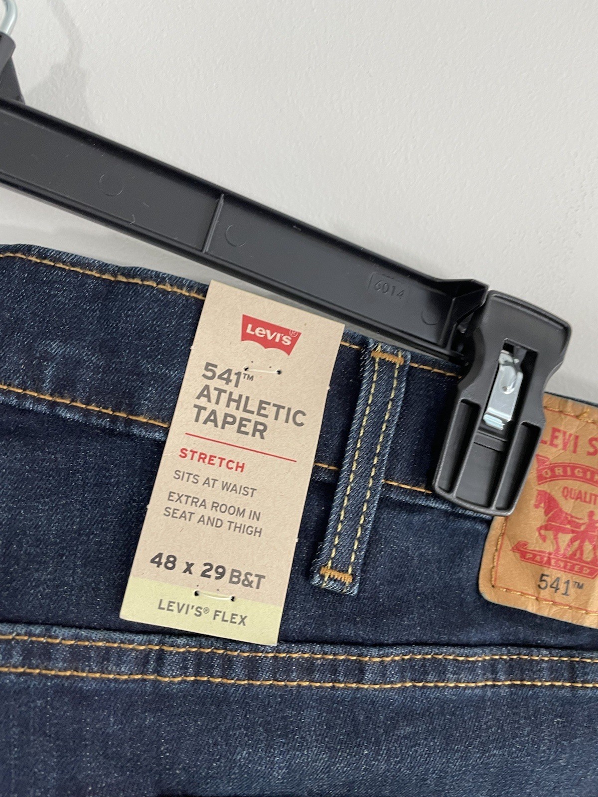 NEW LEVIS 541 Athletic Taper Jeans mens 48×29 Stretch Big &Tall performance flex