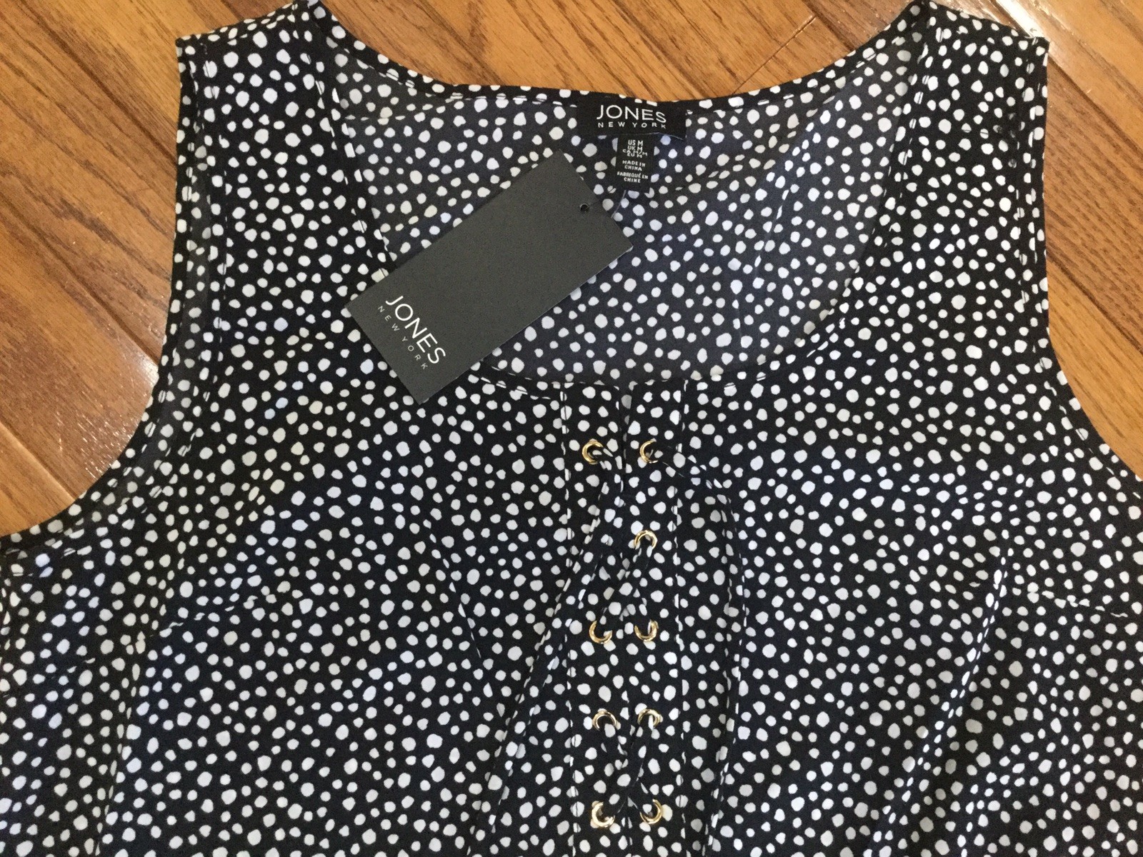 NWT Jones New York Sleeveless BLACK Polka Dot Blouse Top Drawstring Sz M New