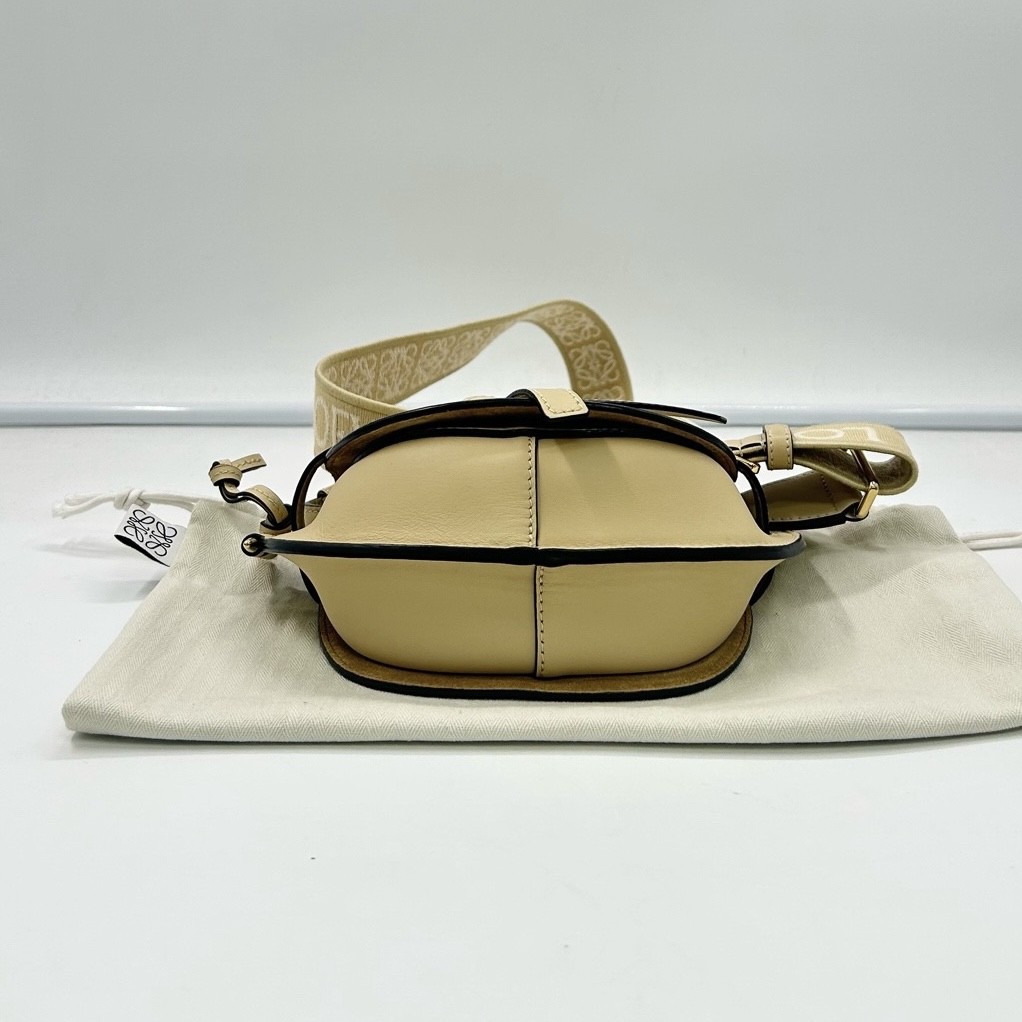 Loewe Pre-Owned Authentic Saddle Bag Yellow Free Tracked Shipping