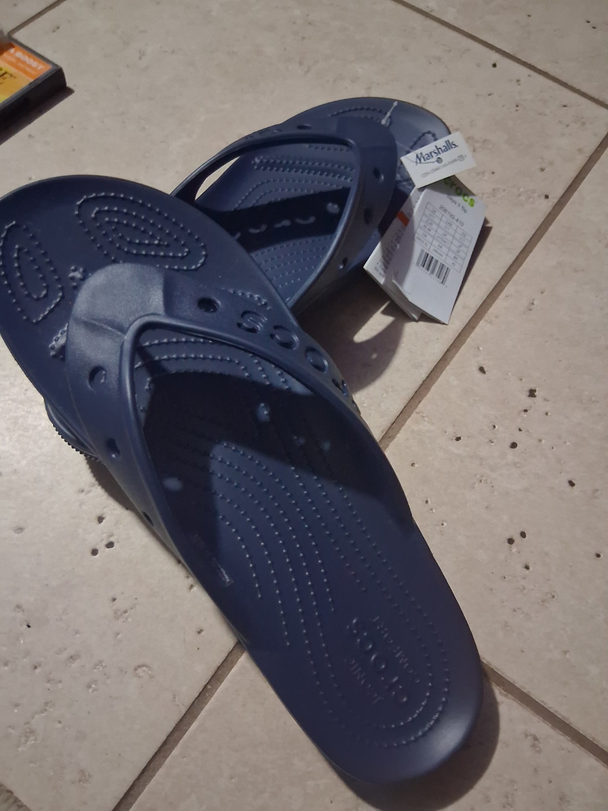 Crocs Navy Blue Flip‑Flops – Classic Comfort Sandals, Unisex, New with Tags
