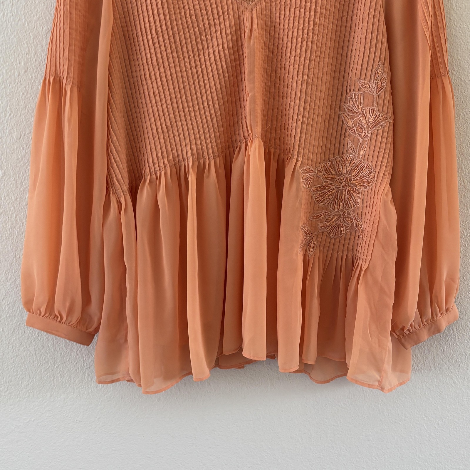 Soft Surroundings Carte Blanche Top M Peach Embroidered Chiffon Pleated Boho