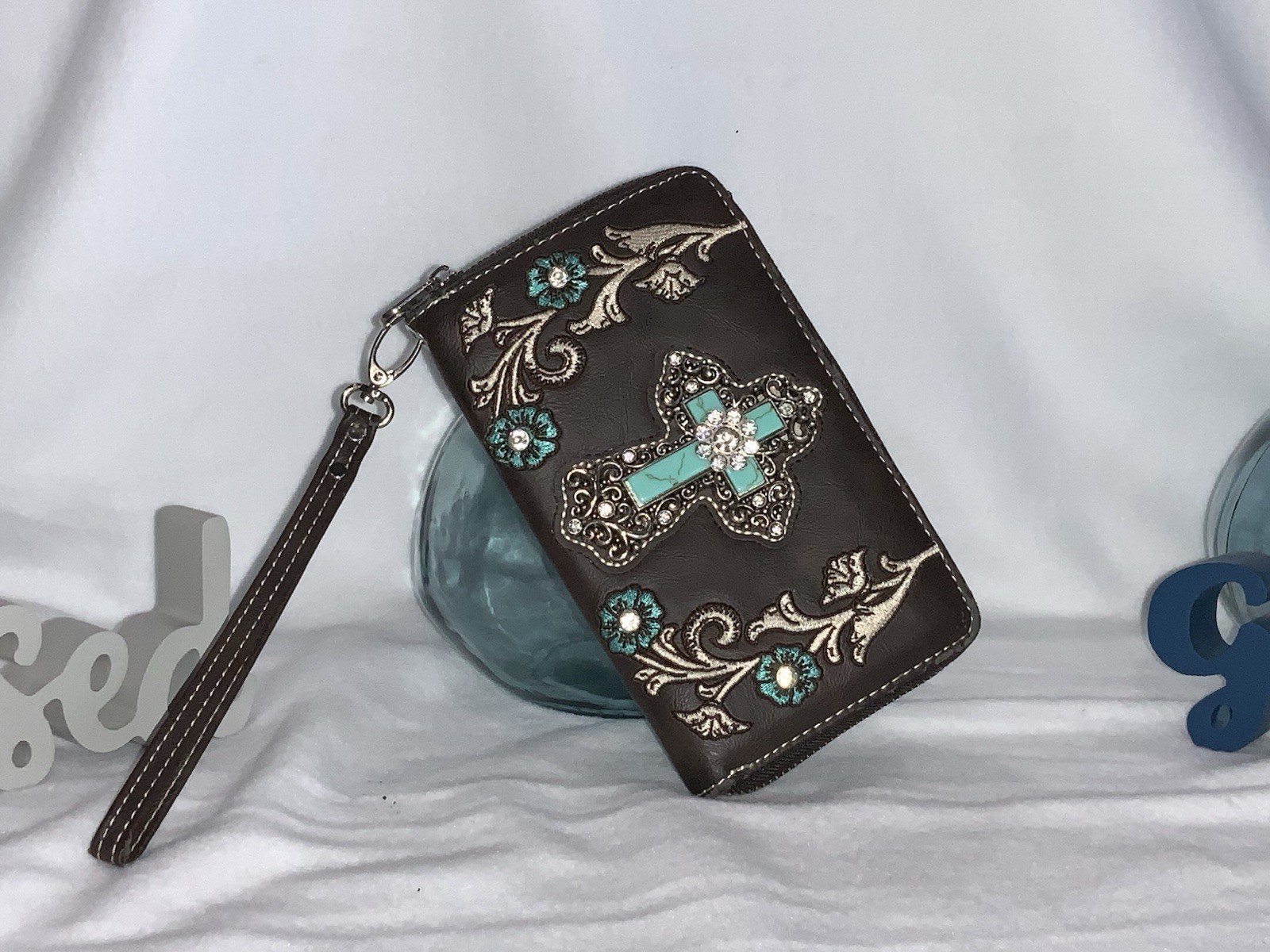 Montana West Brown Zip-Around Wristlet Wallet w/ Wrist Strap Floral Embroidery