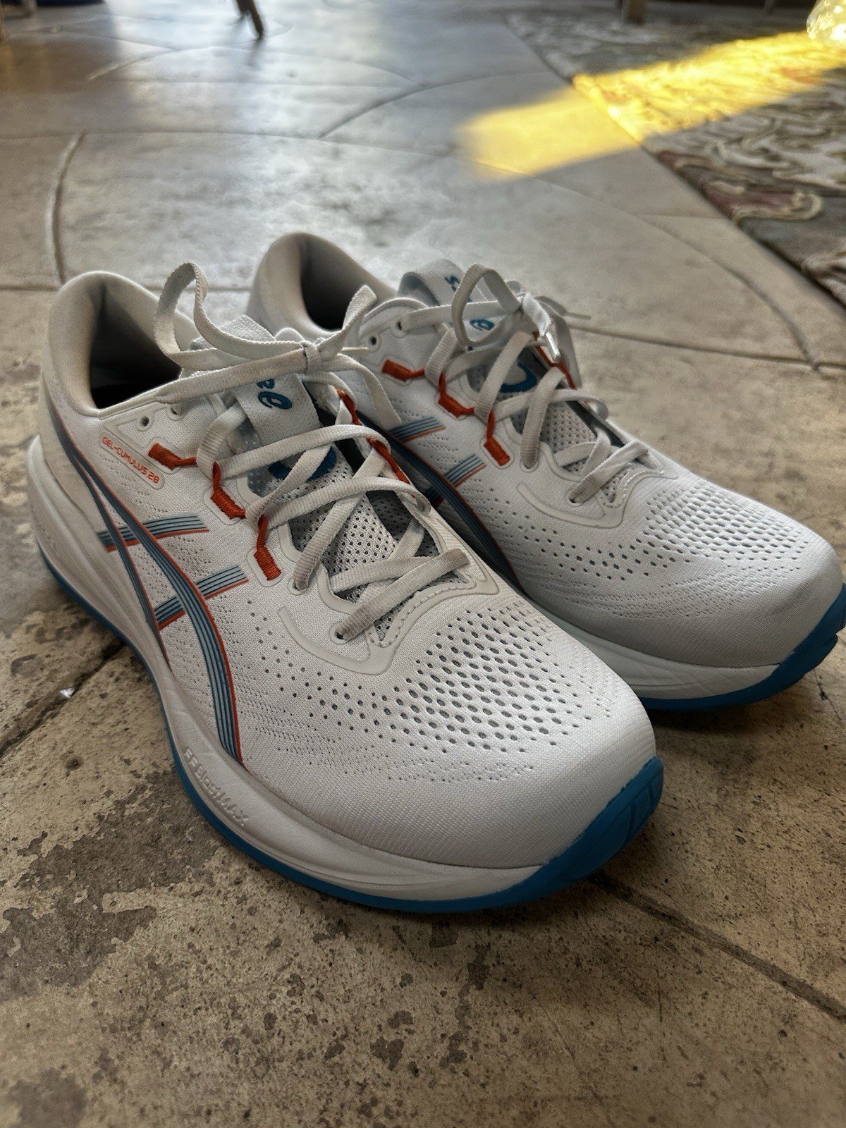 ASICS GEL-Cumulus 28 Men’s Low Top Lace Up Running & Jogging Sneakers 1011C143
