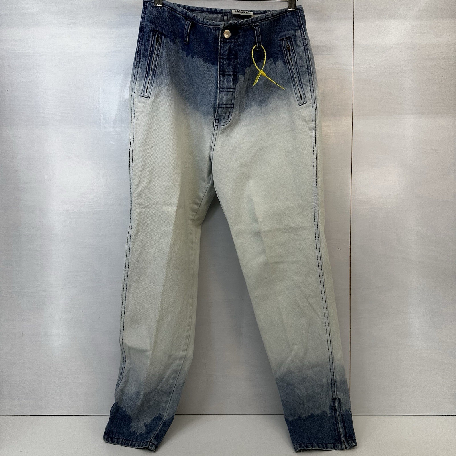 VTG 80s Dip Dye High Rise Tapered Leg Zip Ankle Ombré Denim Hong Kong 12 READ