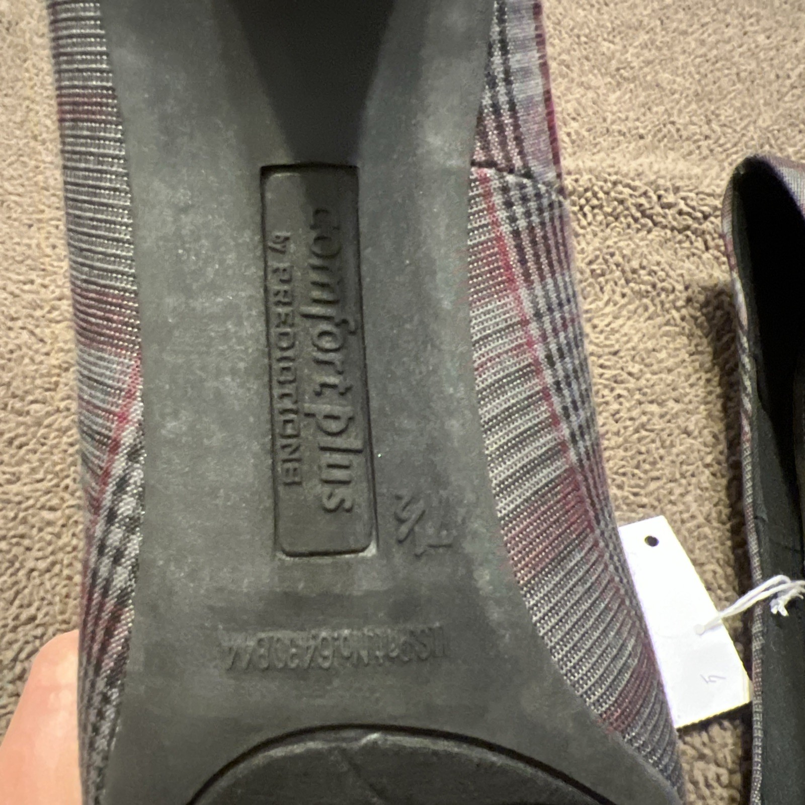 COMFORT PLUS by Predictions Gray Plaid Pumps Heels Shoes Womens Size 7 1/2 NWT