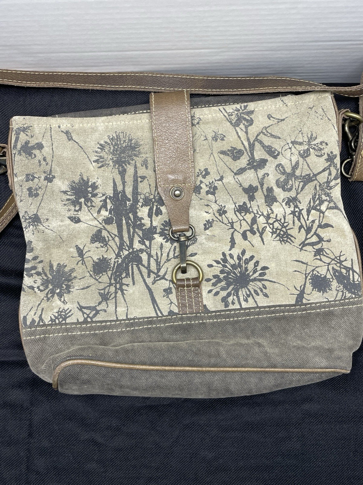 Myra Shoulder Bag See Pictures Details/Wear