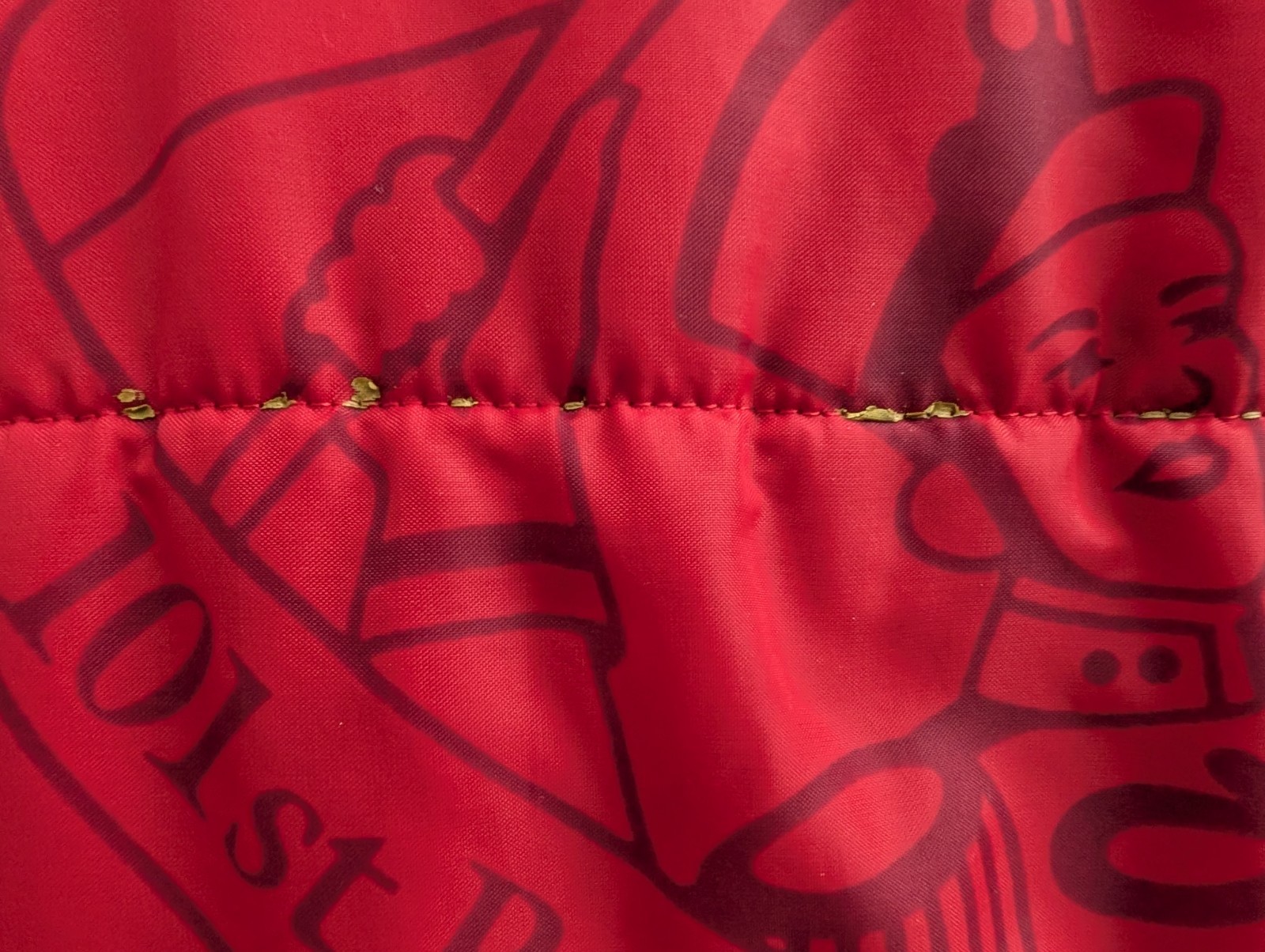 Vintage 1976 Union 76 Tournament of Roses Red Puffer Vest Women’s No Brand As Is