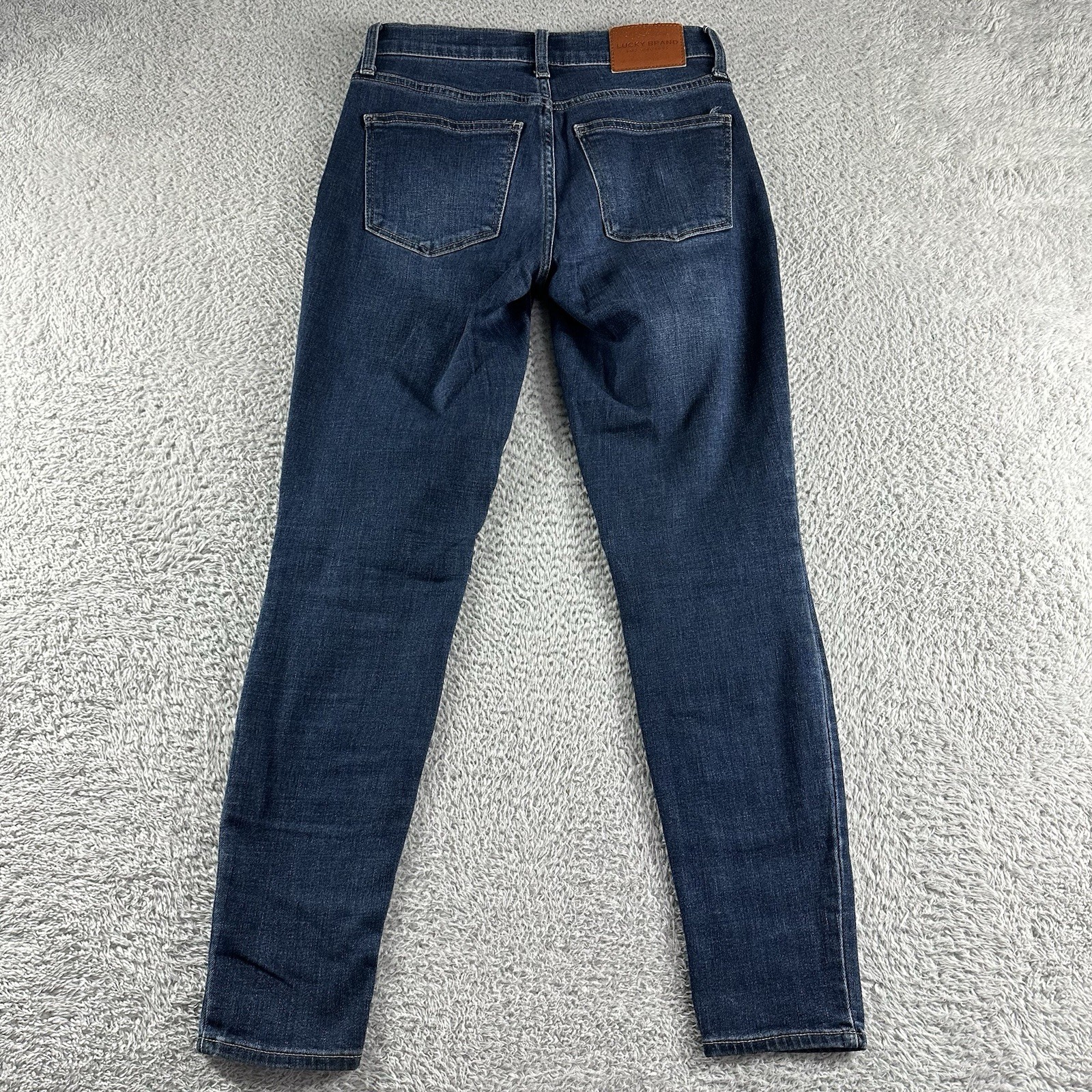 Lucky Brand Jeans Womens 2 26R Mid Rise Skinny Ava Dark Wash Knee Fade