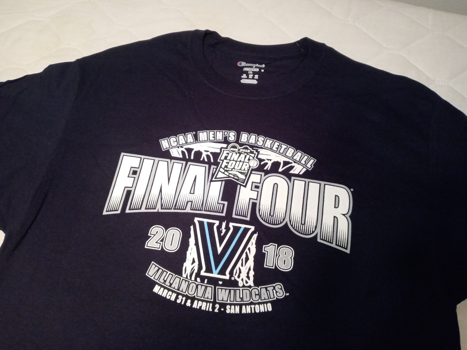New Villanova Wildcats Basketball 2018 NCAA Final 4 Champion T-Shirt – Large