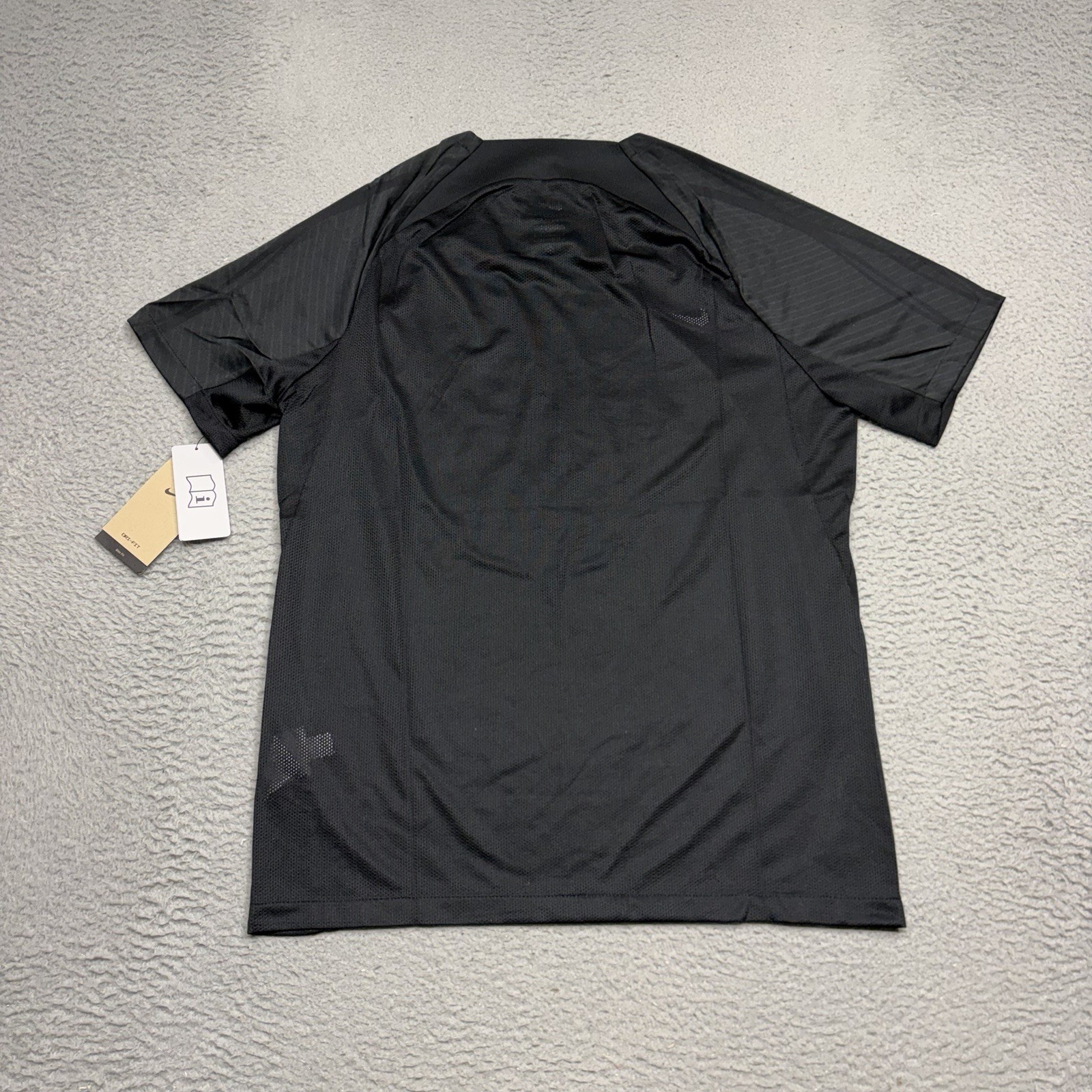 Nike Strike III Soccer Jersey Shirt Men’s Large Dri-FIT Slim Fit DR0890-010