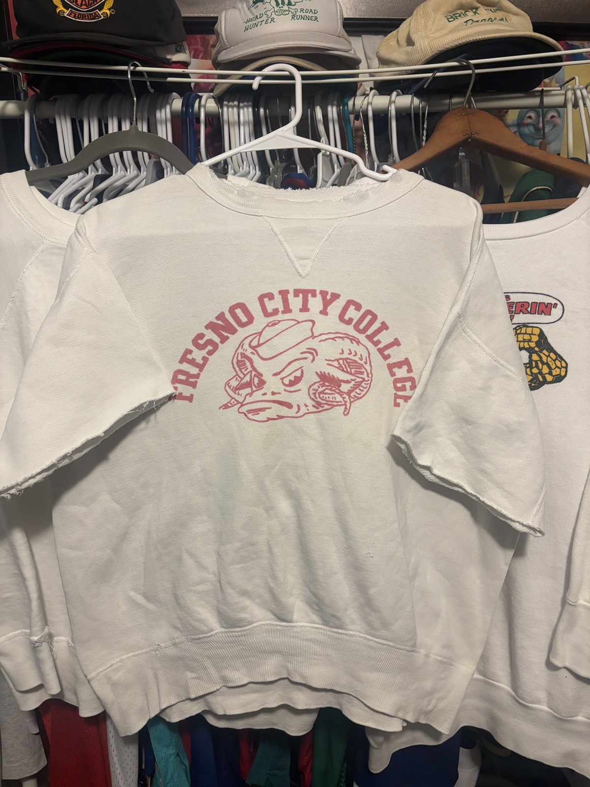 Vintage 50s/60s Single V Fresno City College Crewneck Sweater Sz L 24x23in