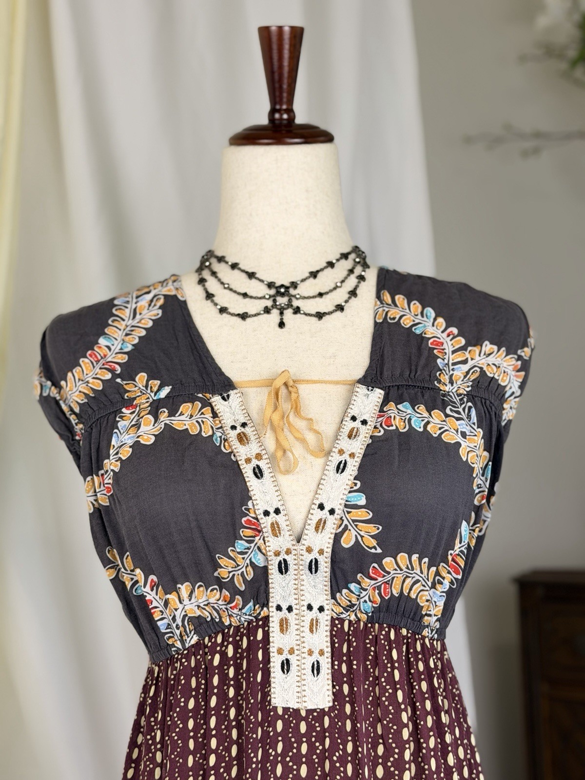 Free People Tunic Boho Embroidered Top in Charcoal & Burgundy Summer Y2K Chic