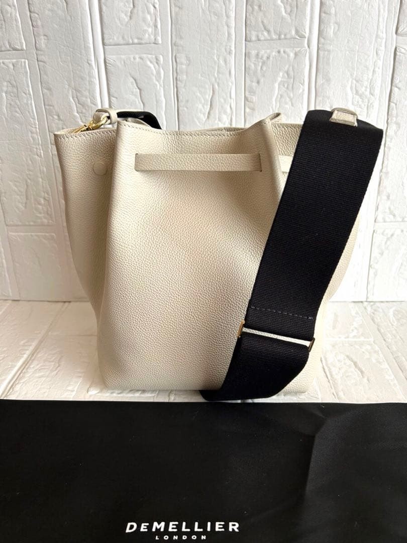 DEMELLIER New York Leather Shoulder Bag from Japan
