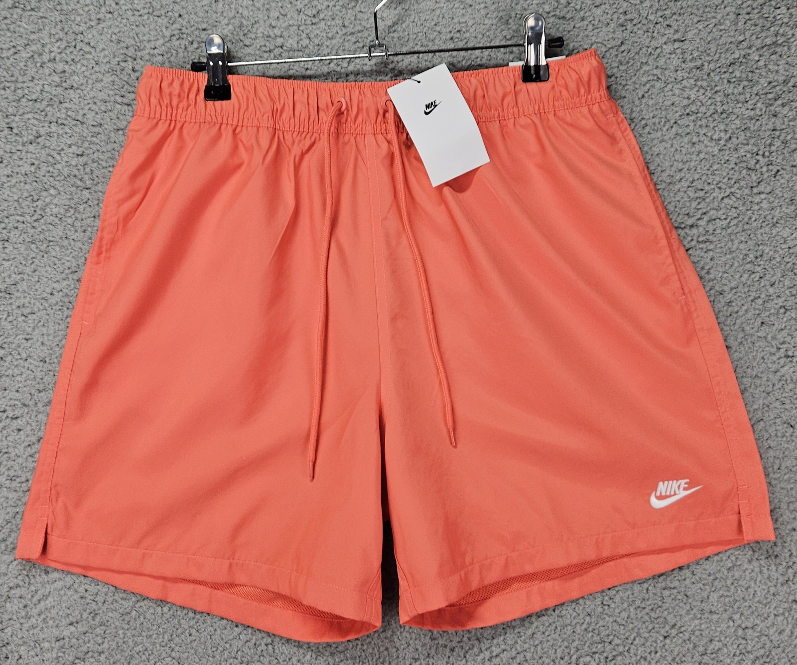 Nike Club Flow Shorts Men’s Medium Orange Above Knee Swim Athletic NWT