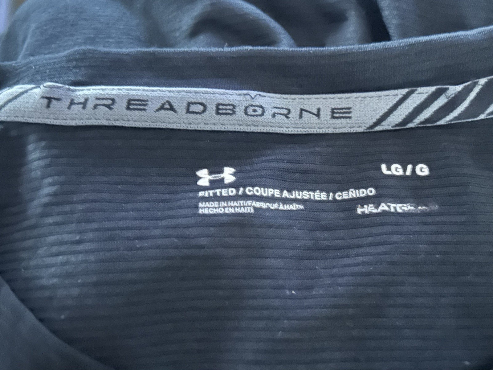 Under Armour HeatGear Threadborne Men’s Black Fitted V-Neck Tee, Size L